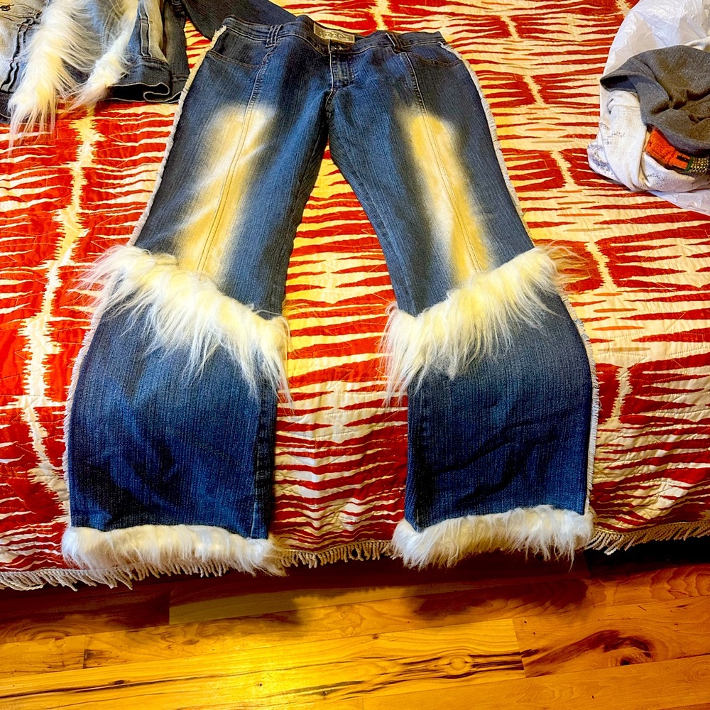 Crest Jean jacket and bell bottom pants with faux fur. Excellent condition.